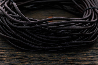 Кожаный шнурок 3мм (тёмно-коричневый), кратно 1м