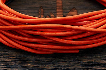 Кожаный шнурок 3мм (оранжевый), кратно 1м