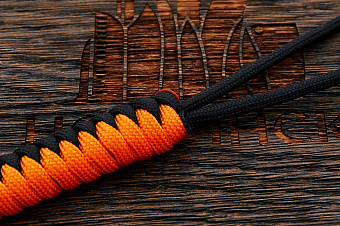 Темляк для ножа 'M "Змейка" (Black, Orange)