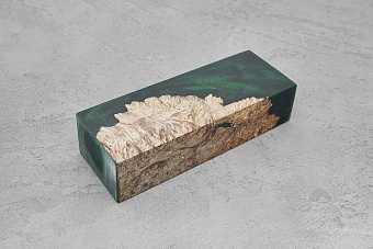 Гибрид из акрила и стабилизированной древесины, блок 130×47×30мм